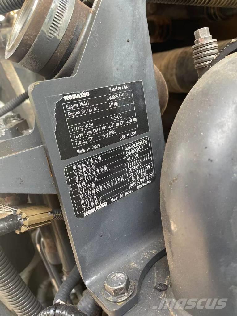 Komatsu PC 60-8 Гусеничні екскаватори