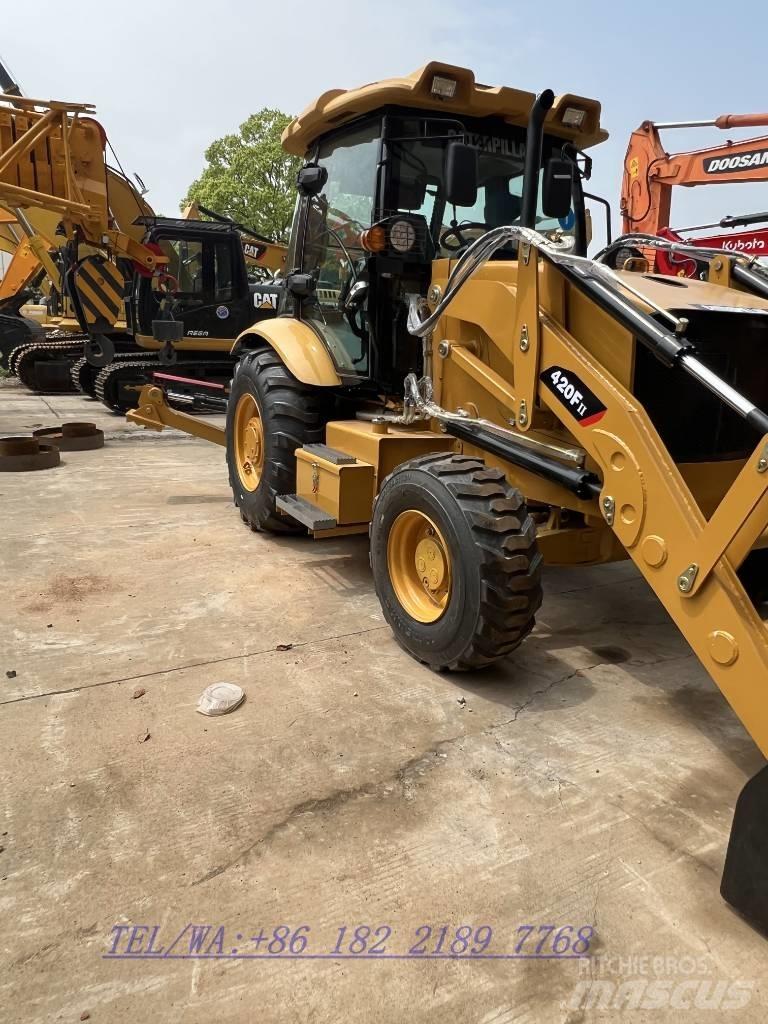 CAT 420 F Екскаватори-навантажувачі