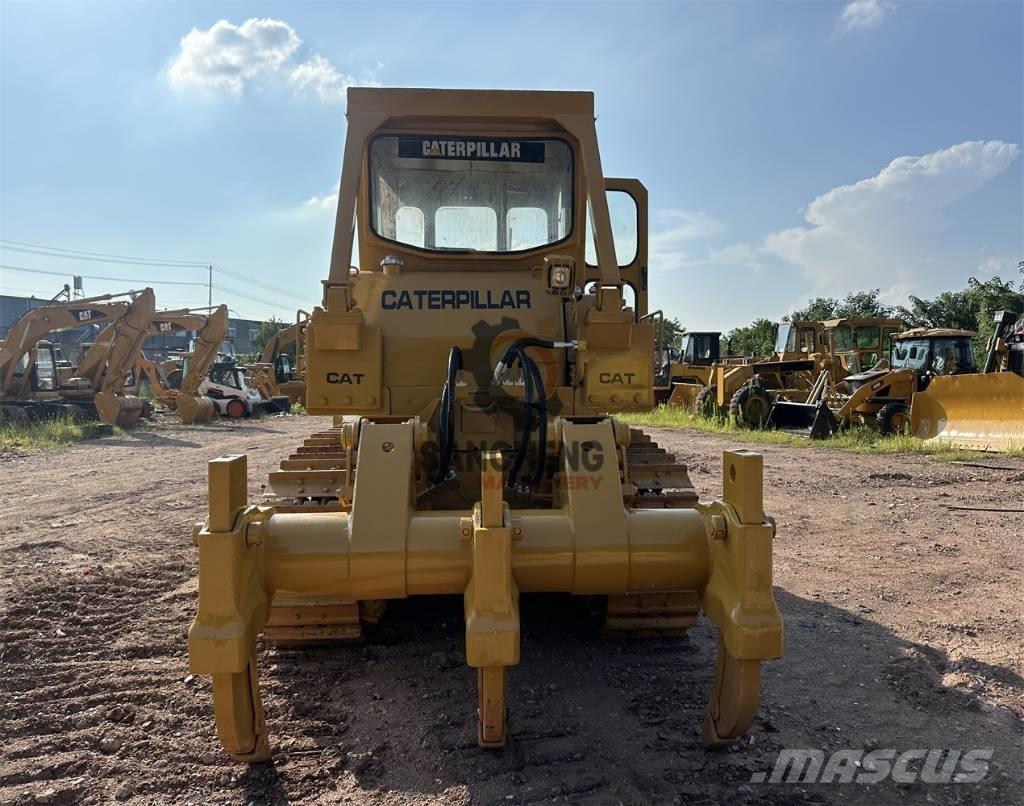 CAT D7G Гусеничні бульдозери