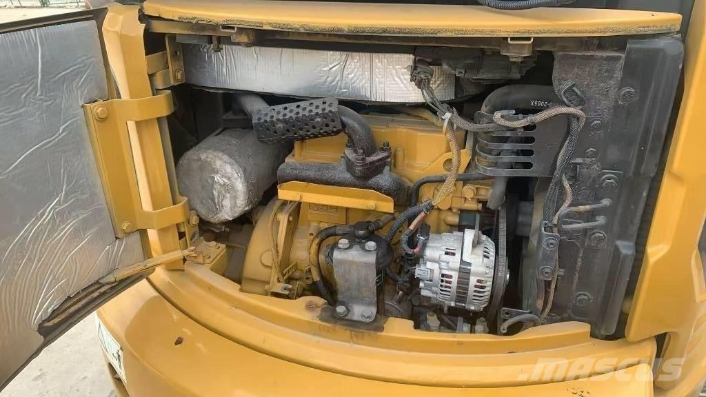 CAT 303 Гусеничні екскаватори