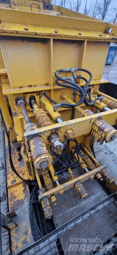 Tesab RK1412K Мобільні дробарки