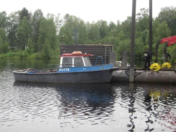  Hinaaja Putte Човни / баржі