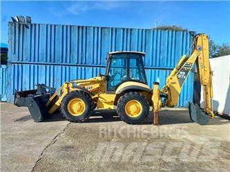 Komatsu WB 97 S-2 Екскаватори-навантажувачі