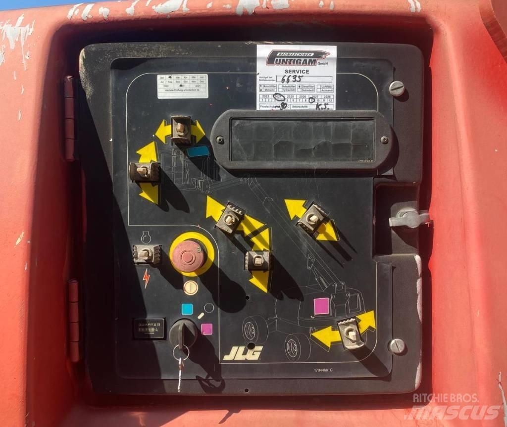 JLG 460 SJ Телескопічні підйомники
