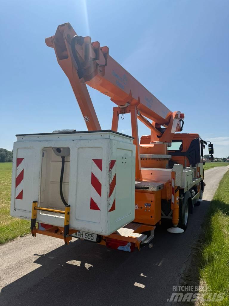 Palfinger P 300 KS Автовишки на базі вантажівки