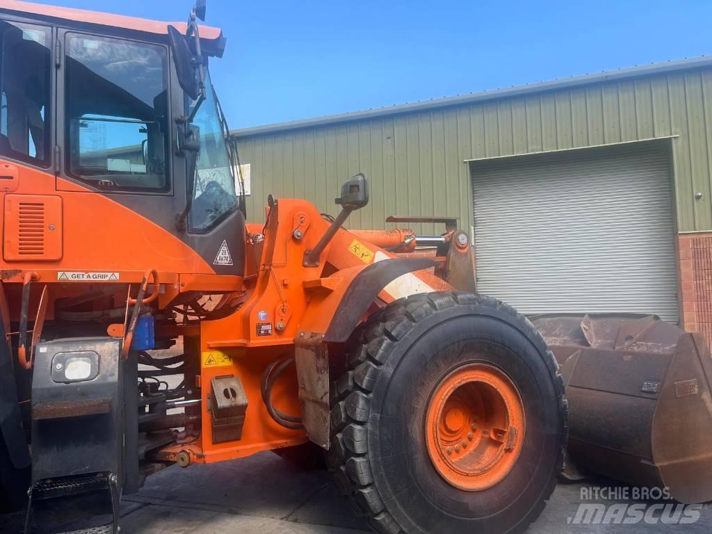 Doosan DL 420-3 Фронтальні навантажувачі