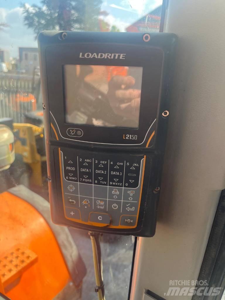 Doosan DL 420-3 Фронтальні навантажувачі