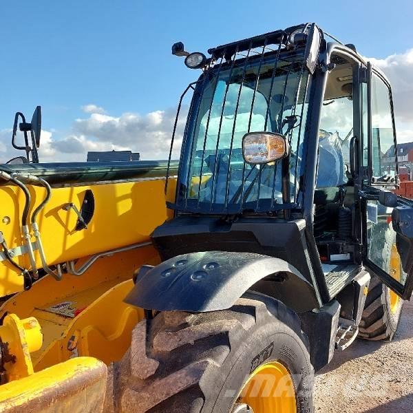 JCB 533-105 Телескопічні навантажувачі