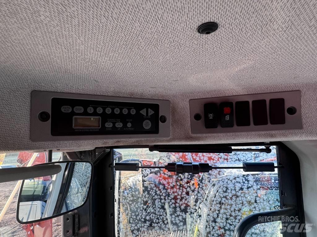 Hitachi ZW 310-6 Фронтальні навантажувачі
