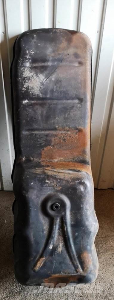 MAN TGX OLEJOVÁ VANA Транспорт - Інші