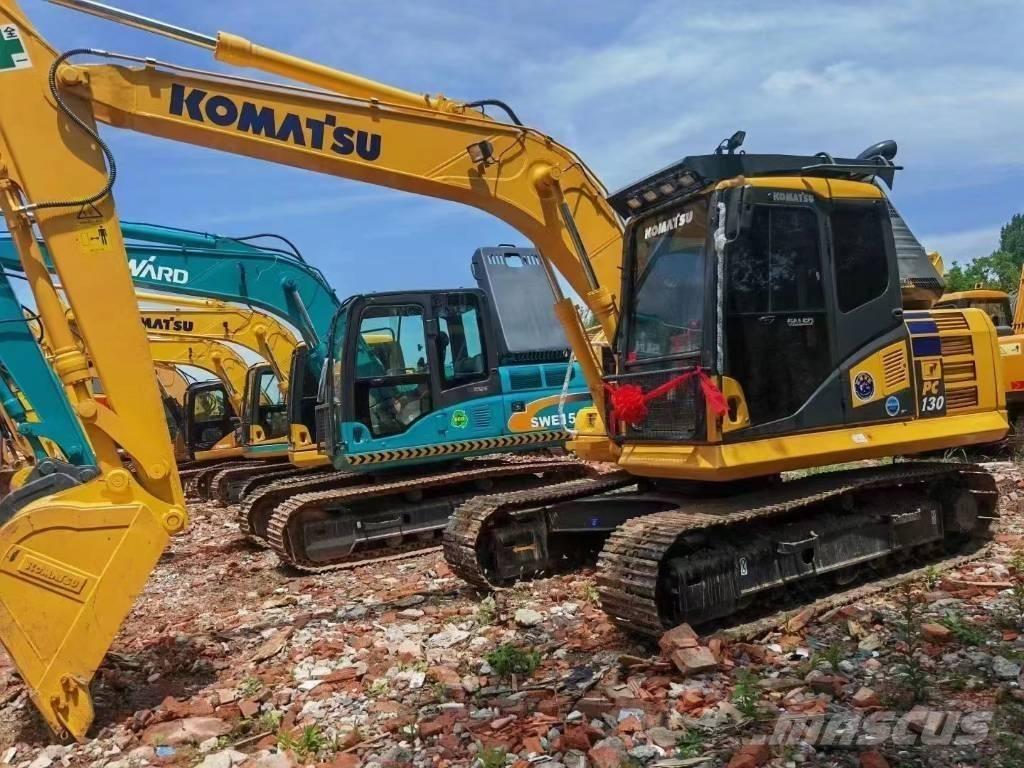 Komatsu PC130-7 Гусеничні екскаватори