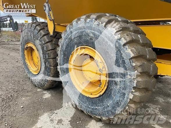 Volvo A30G Зчленовані самоскиди