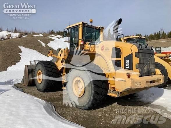 Volvo L220G Фронтальні навантажувачі