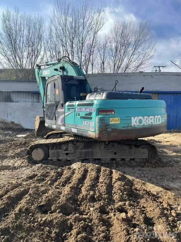 Kobelco SK 200-8 Гусеничні екскаватори