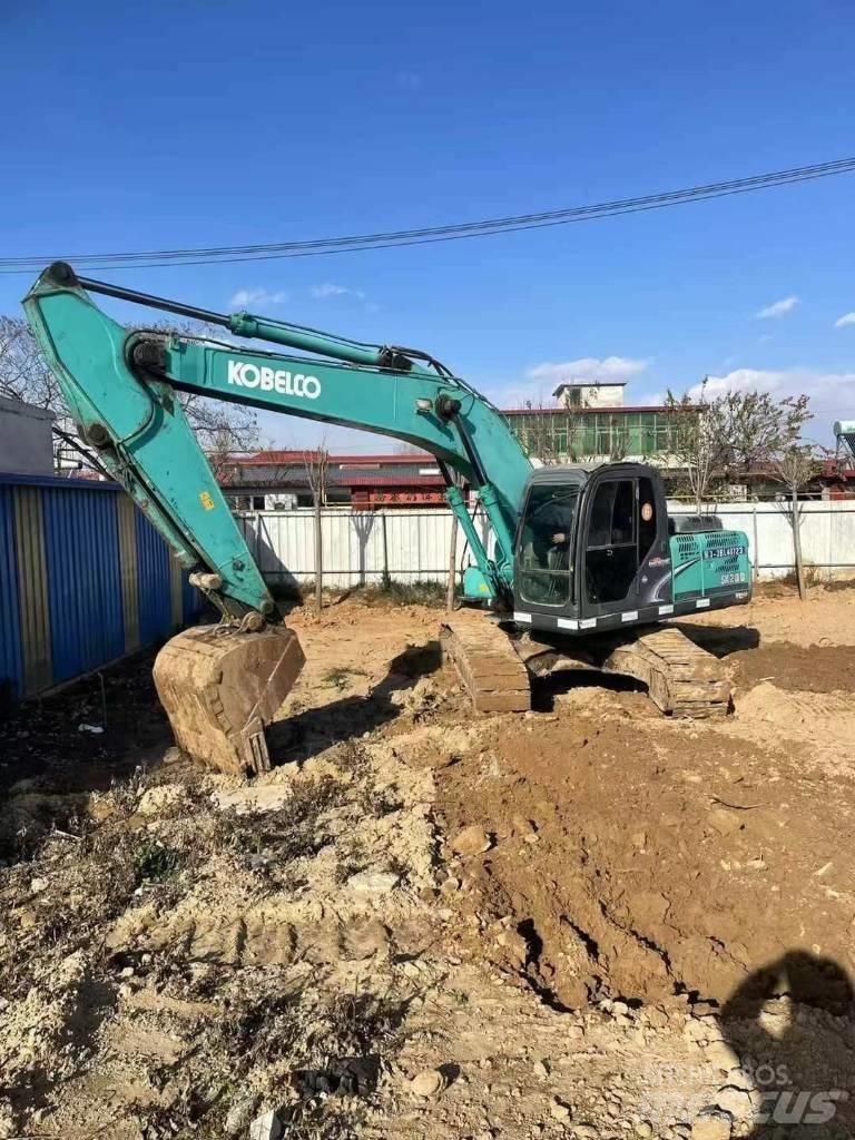 Kobelco SK 200-8 Гусеничні екскаватори