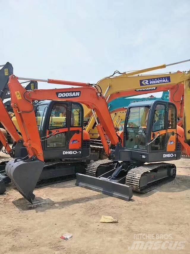 Doosan DH 60 Міні-екскаватори < 7т
