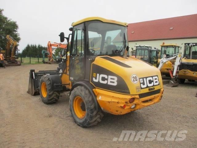 JCB 406 B Фронтальні навантажувачі