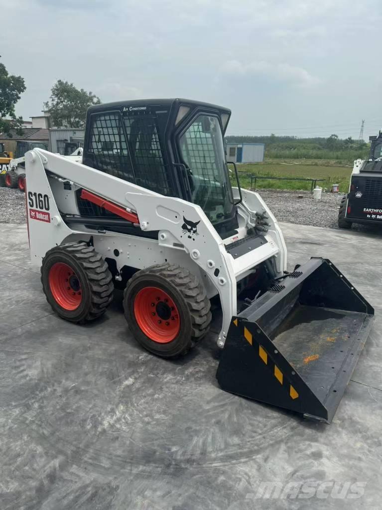 Bobcat S 160 Гусеничні екскаватори
