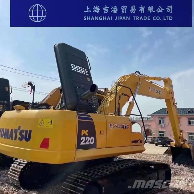 Komatsu PC 220 Гусеничні екскаватори