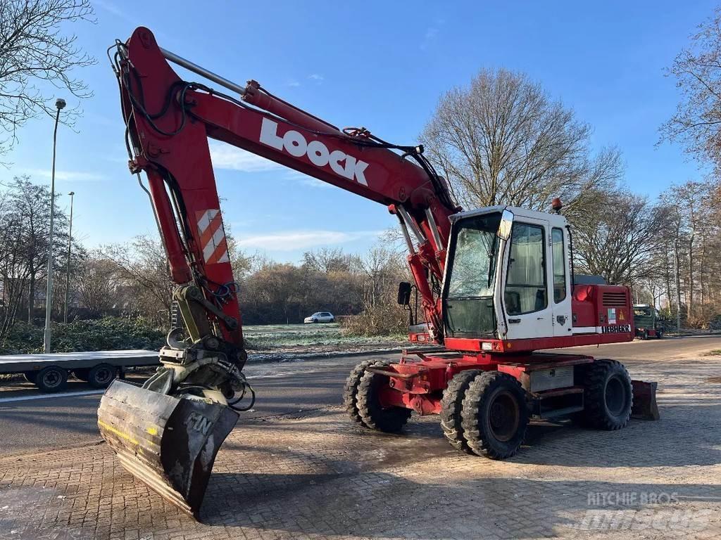 Liebherr 902 Колісні екскаватори