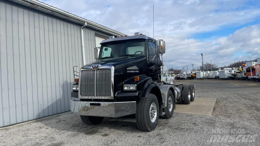Western Star 4800TS Шасі з кабіною