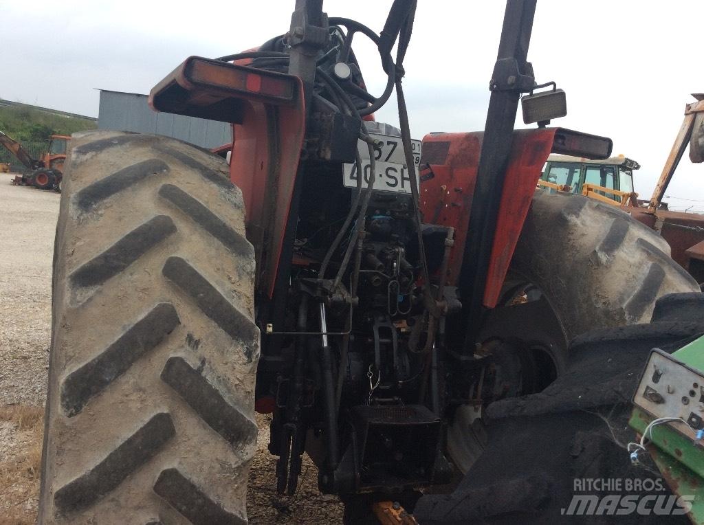 Massey Ferguson 4270 Двигуни
