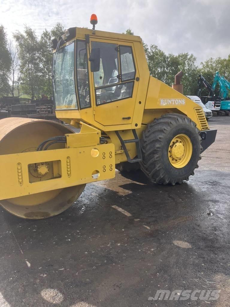Bomag BW 213 Грунтові котки