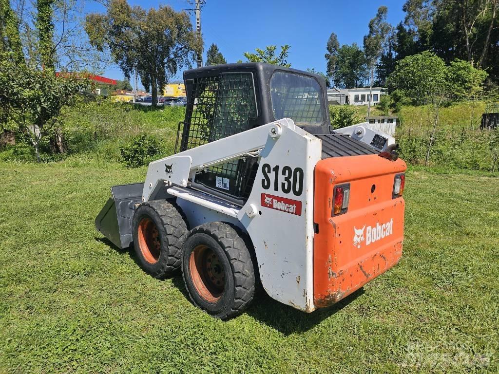 Bobcat S 130 Малі навантажувачі