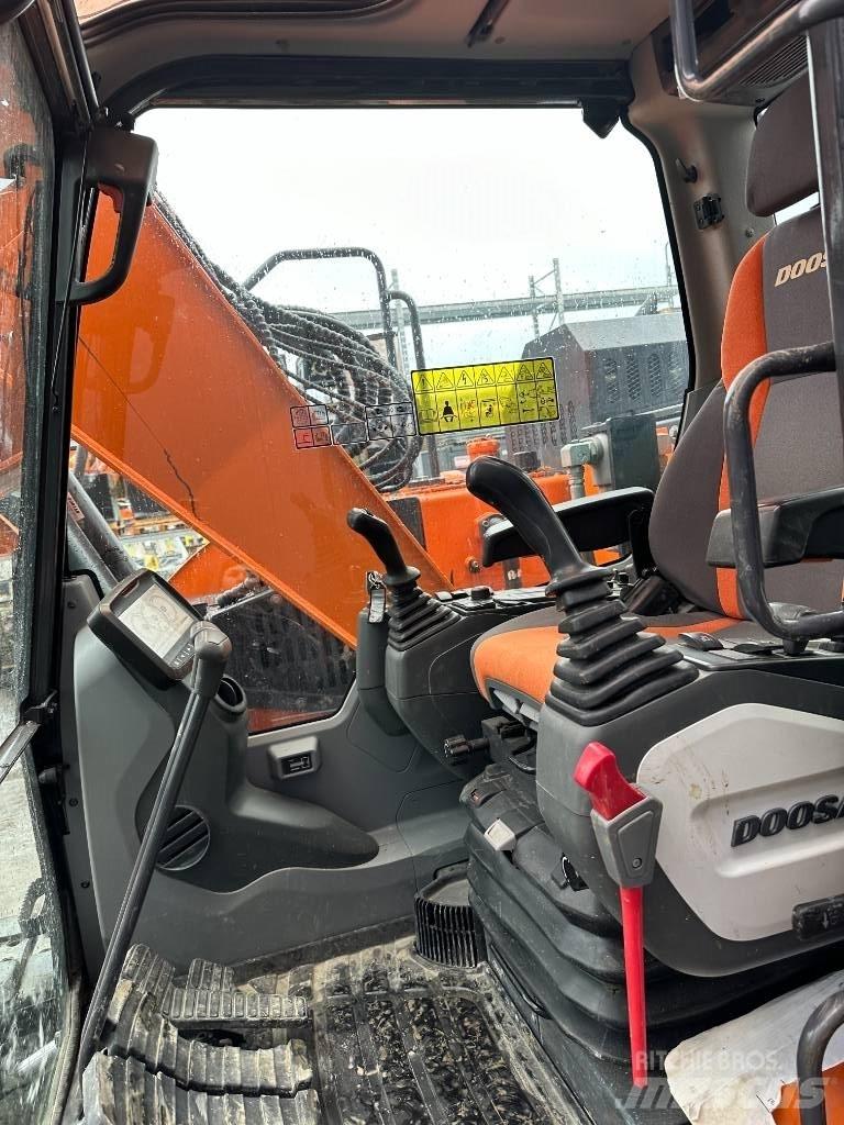 Doosan DX 140 LCR-5 Гусеничні екскаватори
