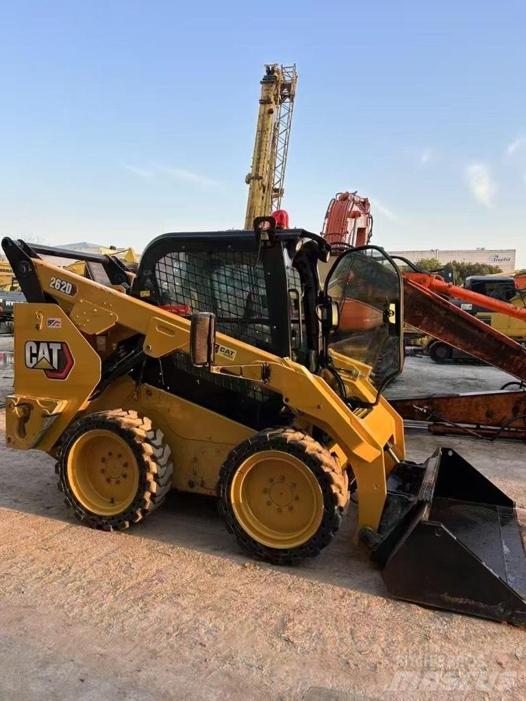 CAT 262 D Міні-навантажувачі