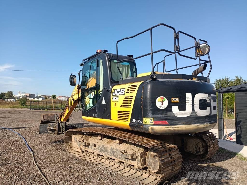 JCB JS 130 Гусеничні екскаватори