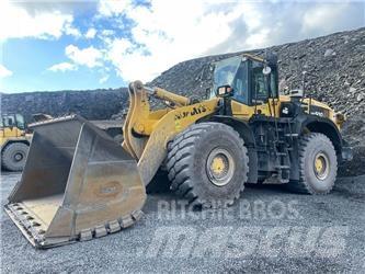 Komatsu WA500 Фронтальні навантажувачі