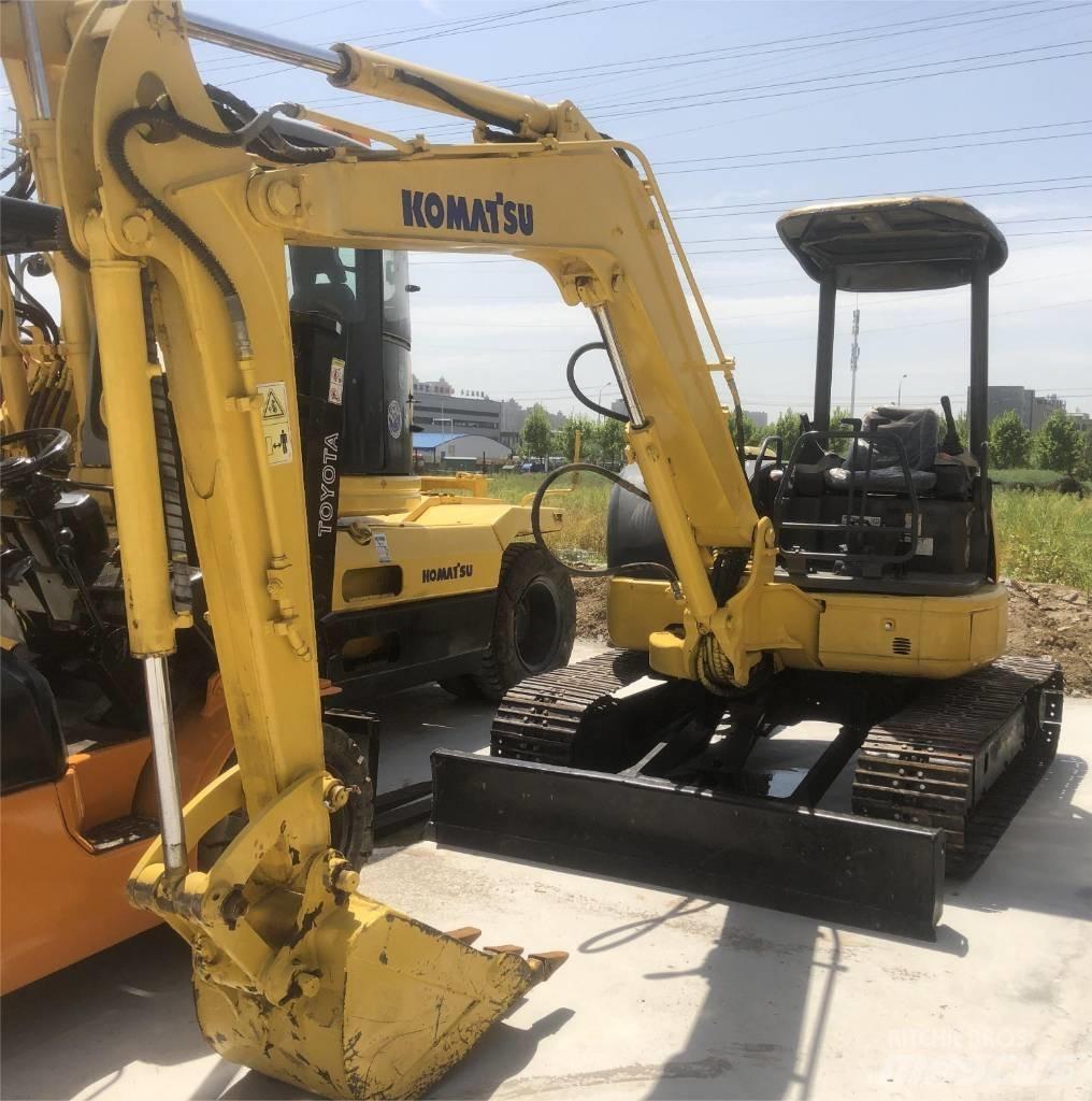 Komatsu PC 40 Міні-екскаватори < 7т