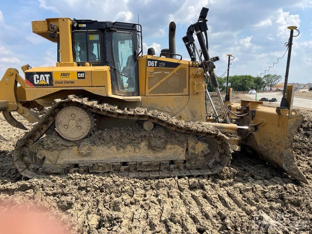 CAT D 6 T XW VP Гусеничні бульдозери