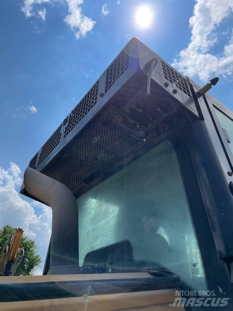 CAT 953 K Гусеничні вантажники
