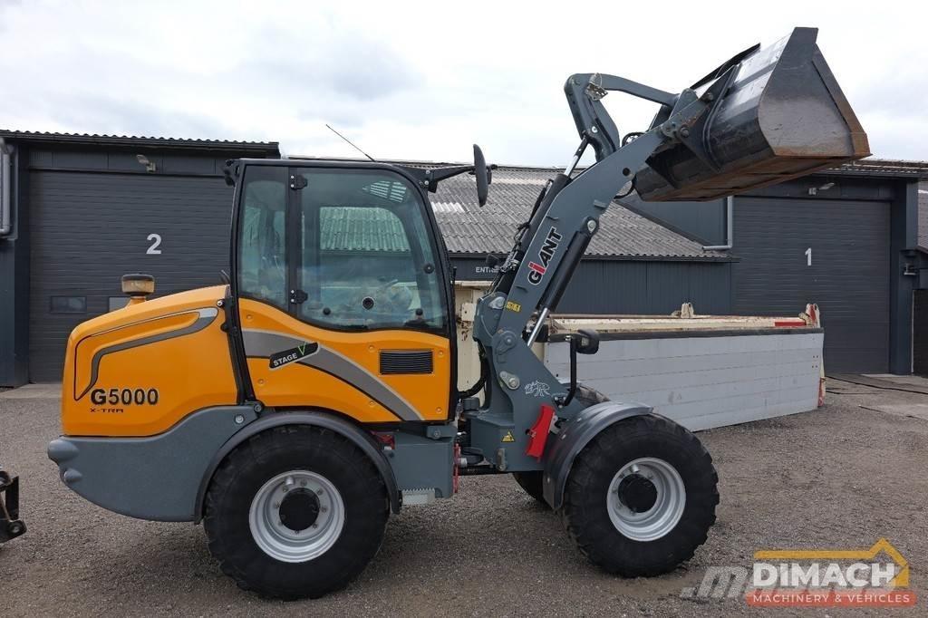 GiANT G5000 Фронтальні навантажувачі