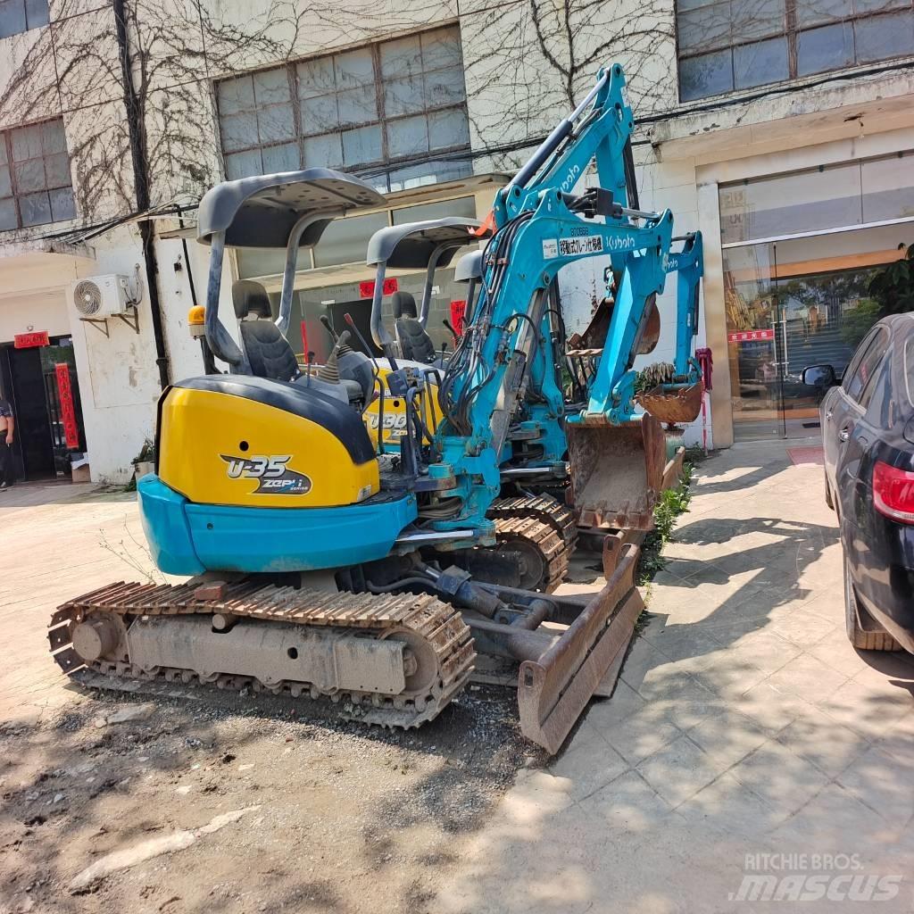 Kubota U-35 Міні-екскаватори < 7т