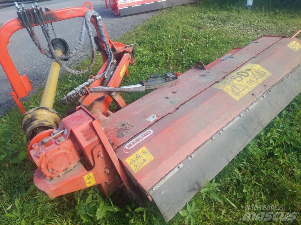 Maschio Giraffa 210 Газонні і лукові косилки