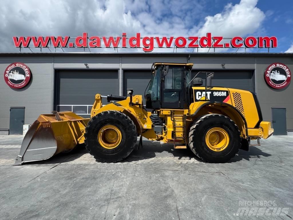 CAT 966 M Фронтальні навантажувачі