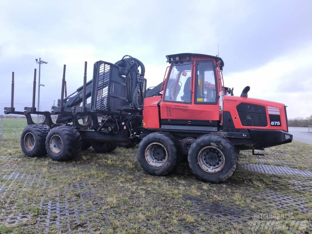 Komatsu 875 Форвардери