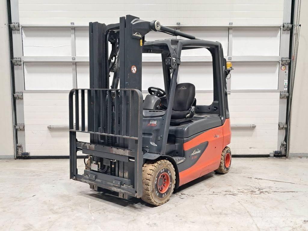 Linde E30L-01 Електронавантажувачі
