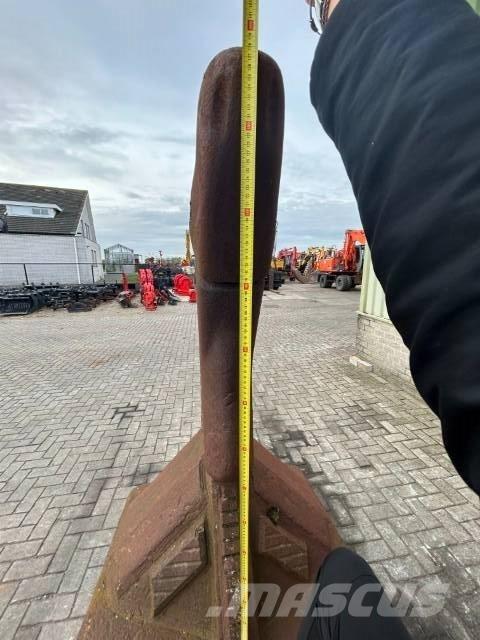 Verachterd CW 70 Скарифікатори