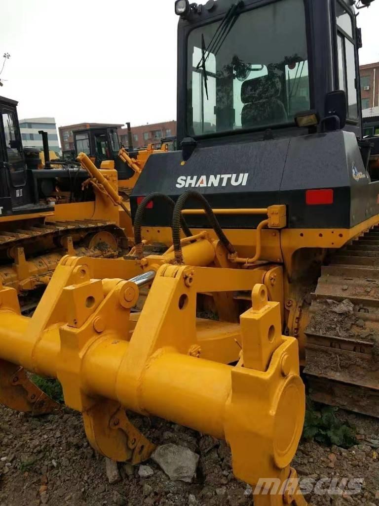 Shantui SD16 Гусеничні бульдозери