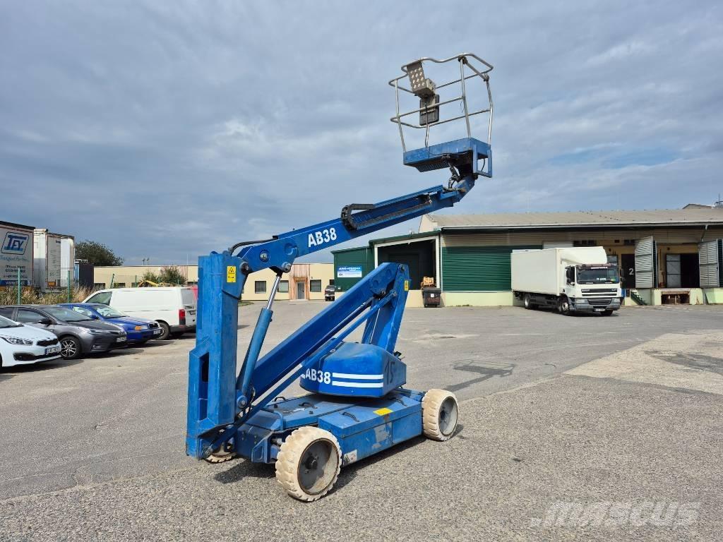 UpRight AB38 Колінчаті підйомники