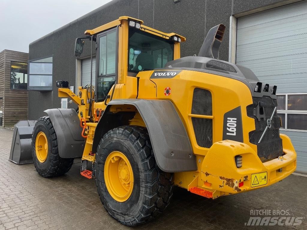 Volvo L60H Фронтальні навантажувачі
