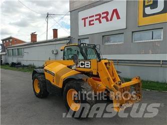 JCB 542-70 IND Телескопічні фронтальні навантажувачі