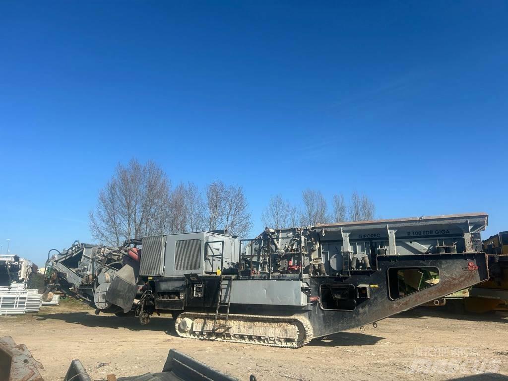 GIPO R100 FDR GIGA Мобільні дробарки