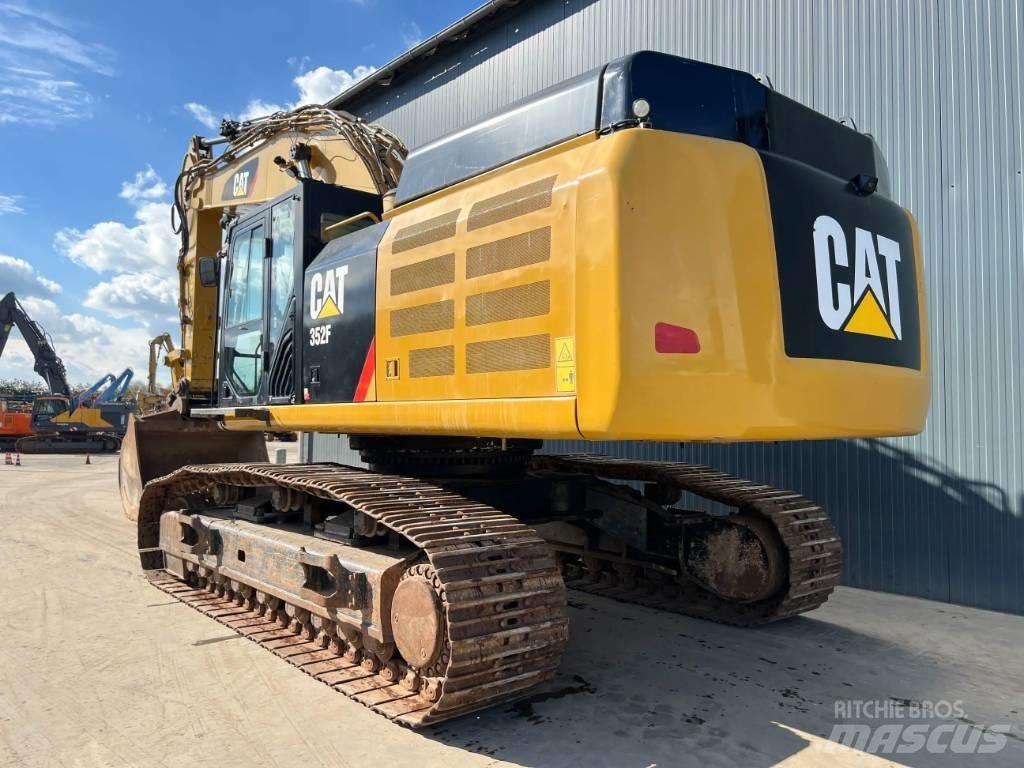 CAT 352F Гусеничні екскаватори