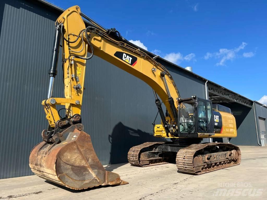 CAT 352F Гусеничні екскаватори