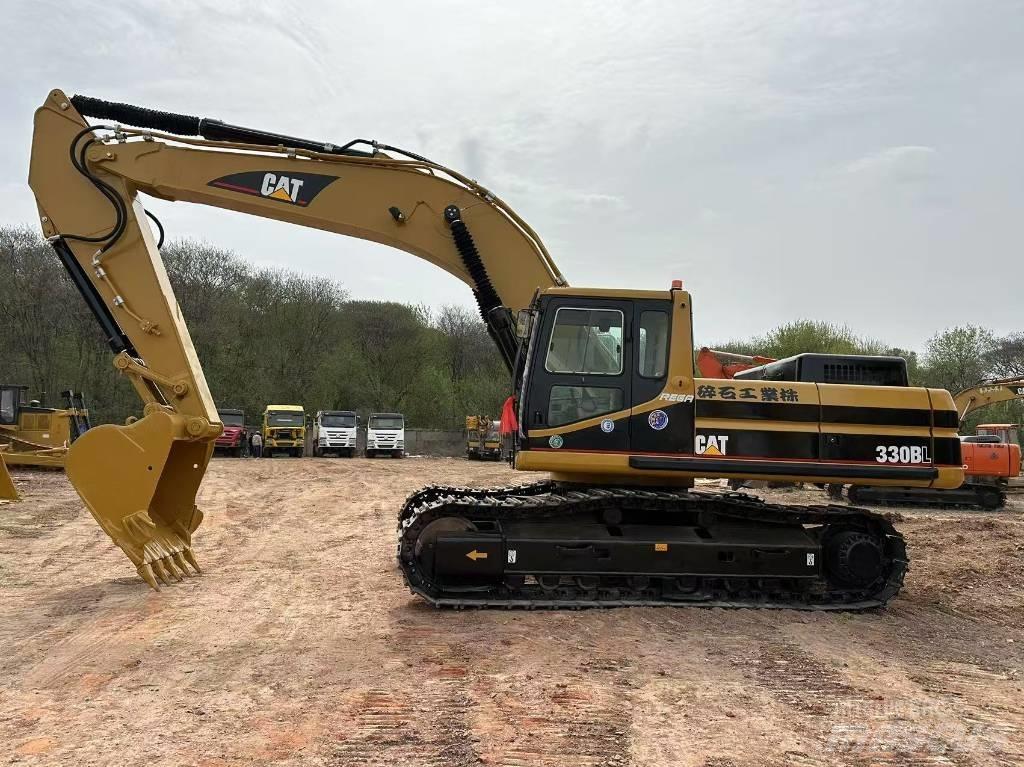 CAT 330 B L Гусеничні екскаватори